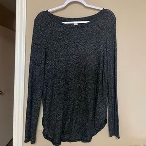Thin soft sweater